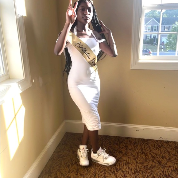 Meet your Posher, maliahh - Picture 1 of 4